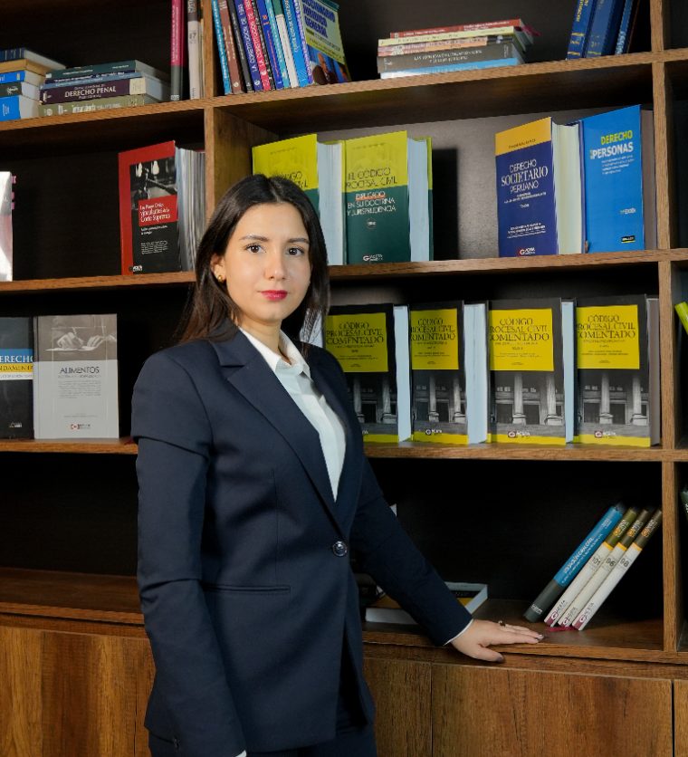 Nicole Bendezú, abogada de ARFASA Abogados
